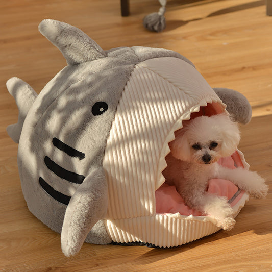 Shark Pet Bed – Cozy Semi-Closed Nest for Cats & Small Dogs