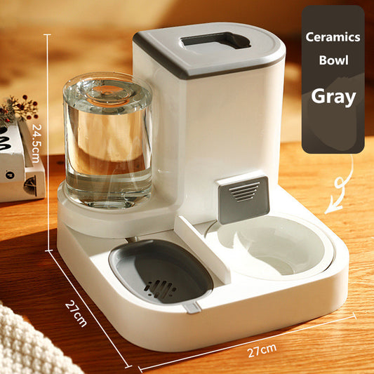 Distributeur automatique de gamelles pour chats et chiens, en acier inoxydable.