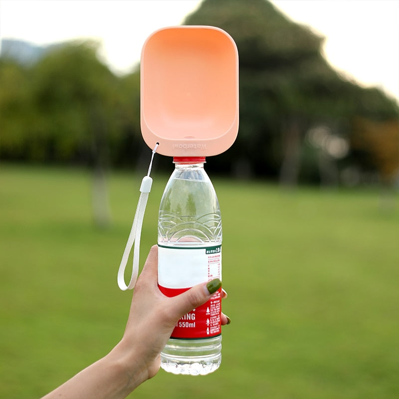 Garrafa de Água Portátil para Cão com Bebedouro para Viagem e Utilização Exterior