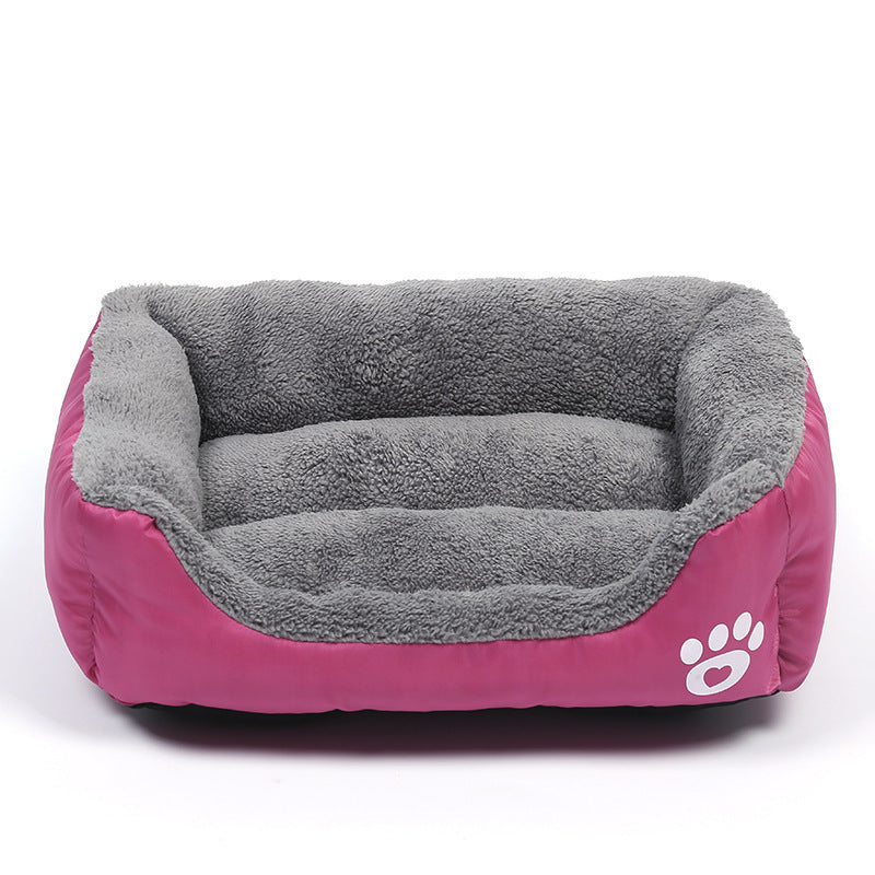 Soft Fleece Pet Bed – Waterproof Bottom, Warm & Cozy for All Pet Sizes