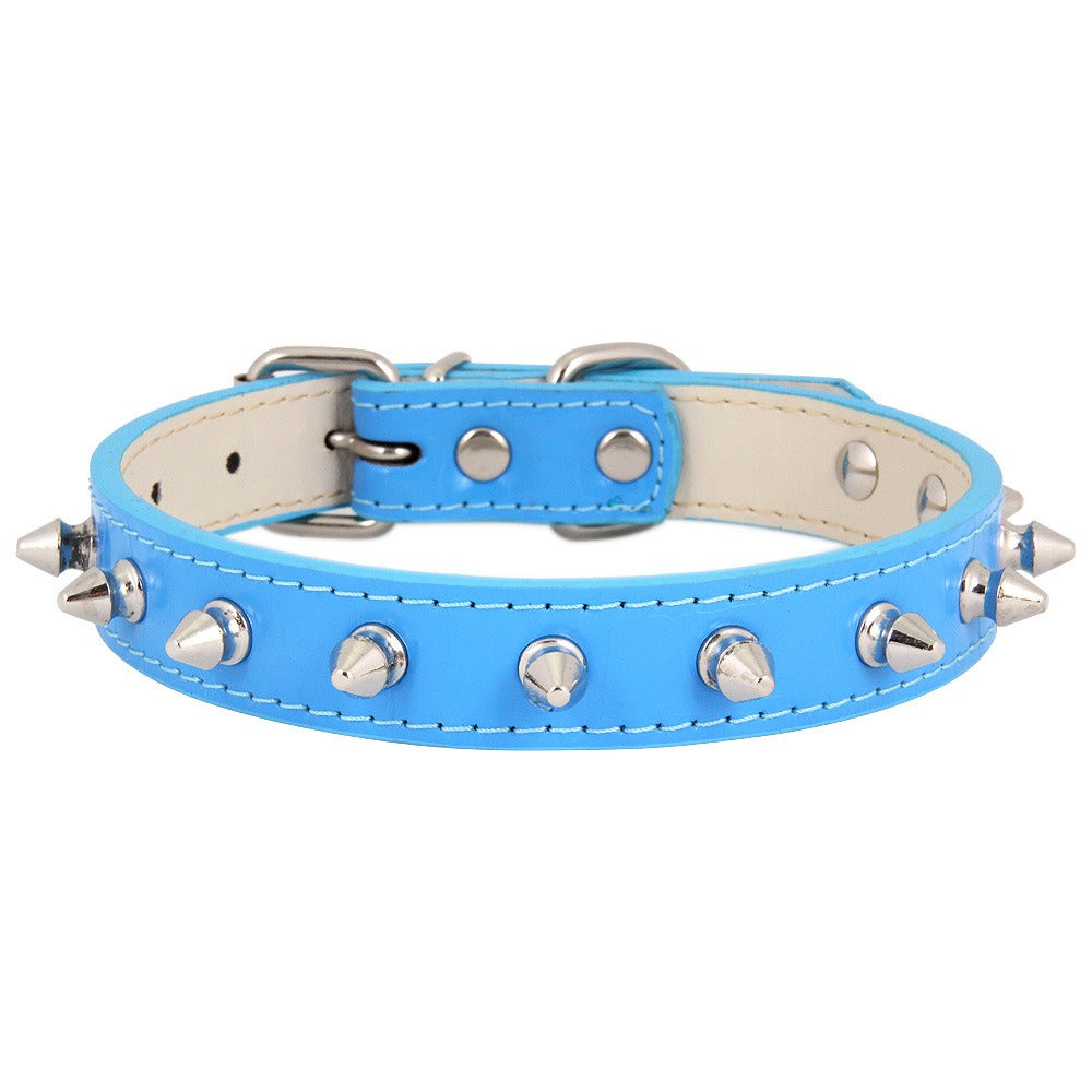 Conjunto de coleira e trela em pele para cães e gatos