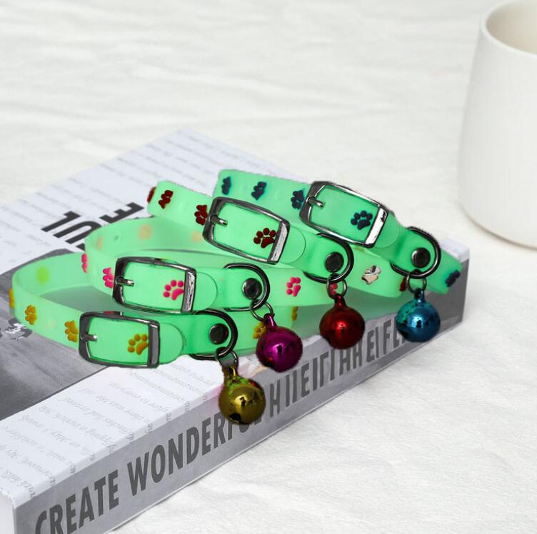 Glow-in-the-Dark animal collier avec Bell pour chiens et chats